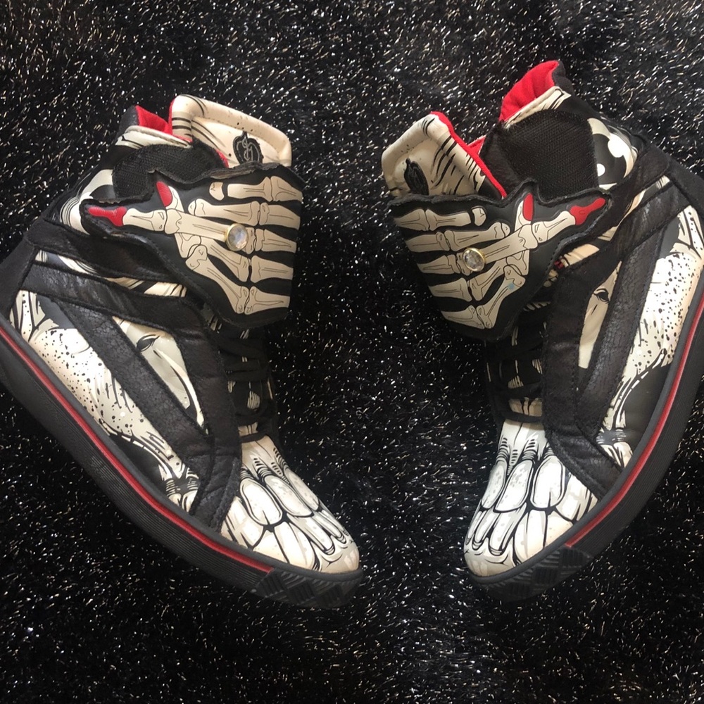 Iron Fist Bonebreaker Sneakers